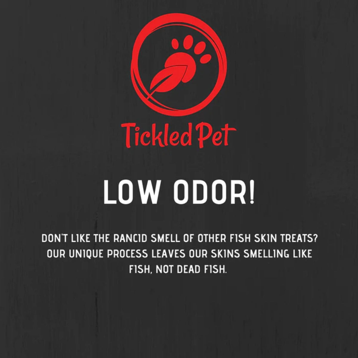 **Tickled Pet Dog 6oz. Salmon Skin Rolls